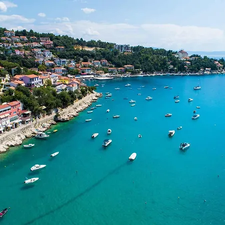 Apartment Near Sea Rabac